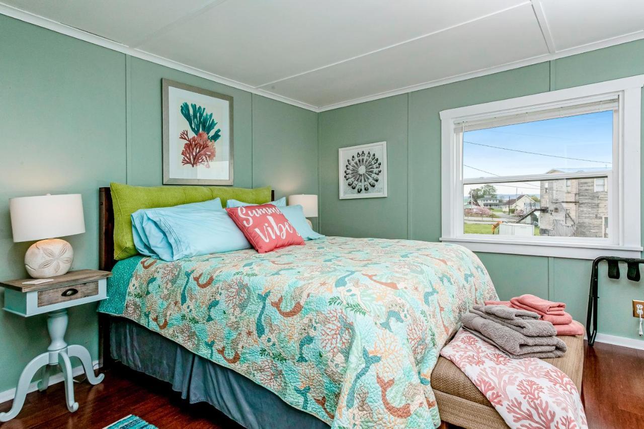 Spyglass Beach House Freeland Екстериор снимка